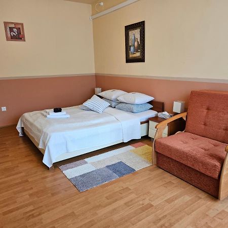 Abigel 2 Vendeghaz Hotel Miskolc Buitenkant foto