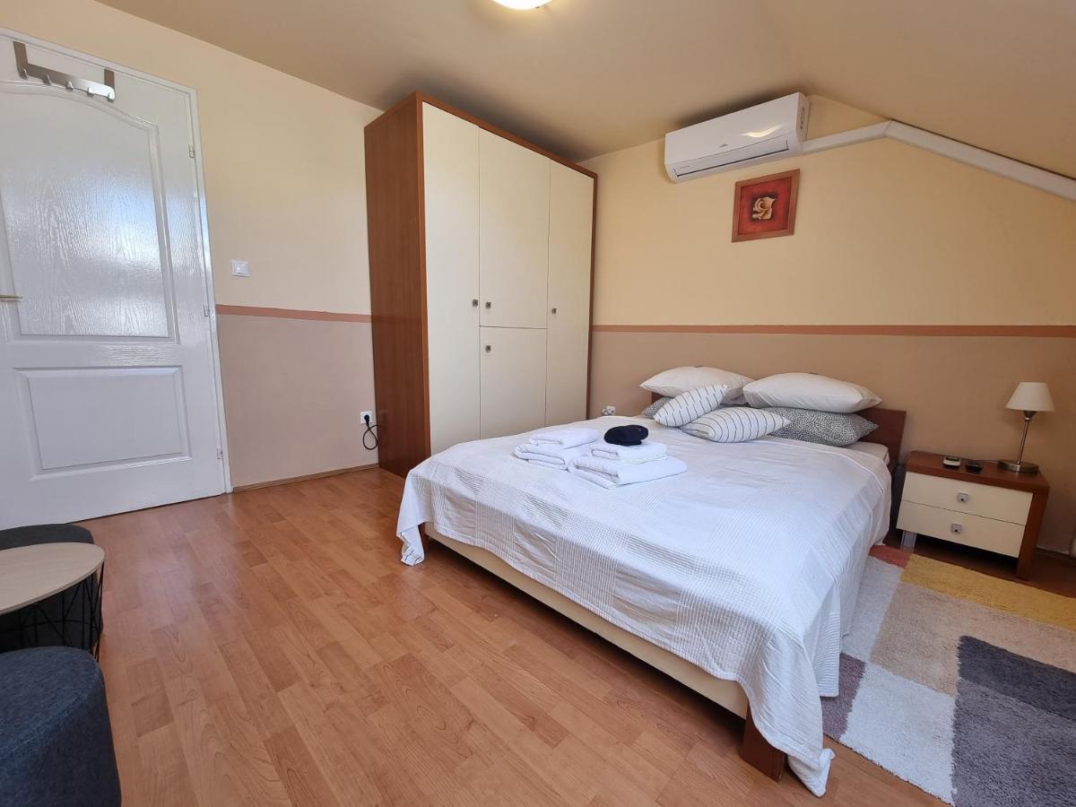 Abigel 2 Vendeghaz Hotel Miskolc Buitenkant foto