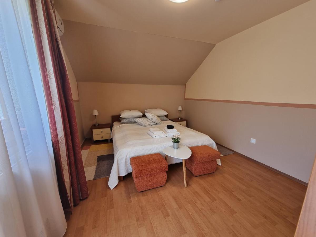 Abigel 2 Vendeghaz Hotel Miskolc Buitenkant foto