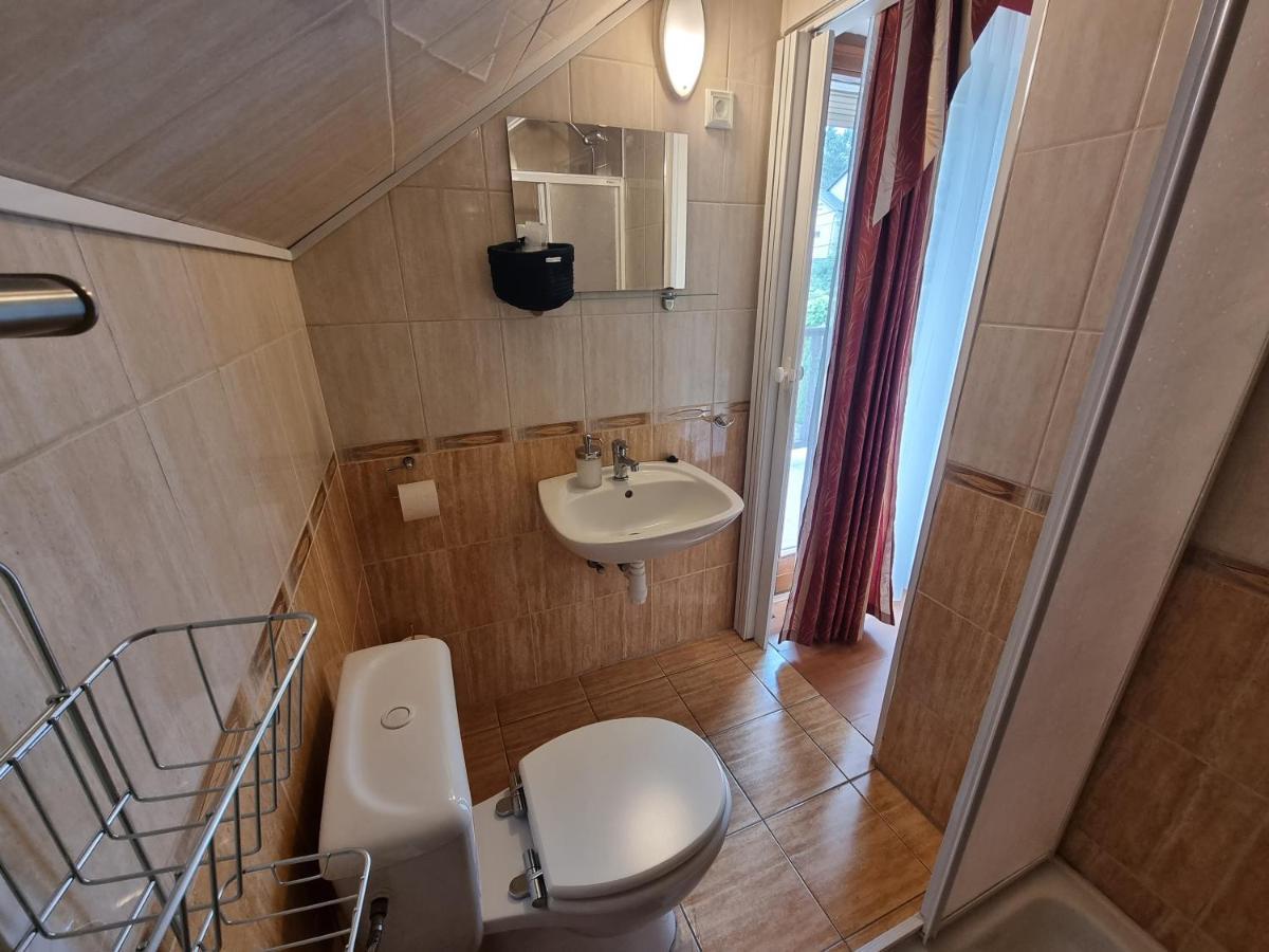 Abigel 2 Vendeghaz Hotel Miskolc Buitenkant foto