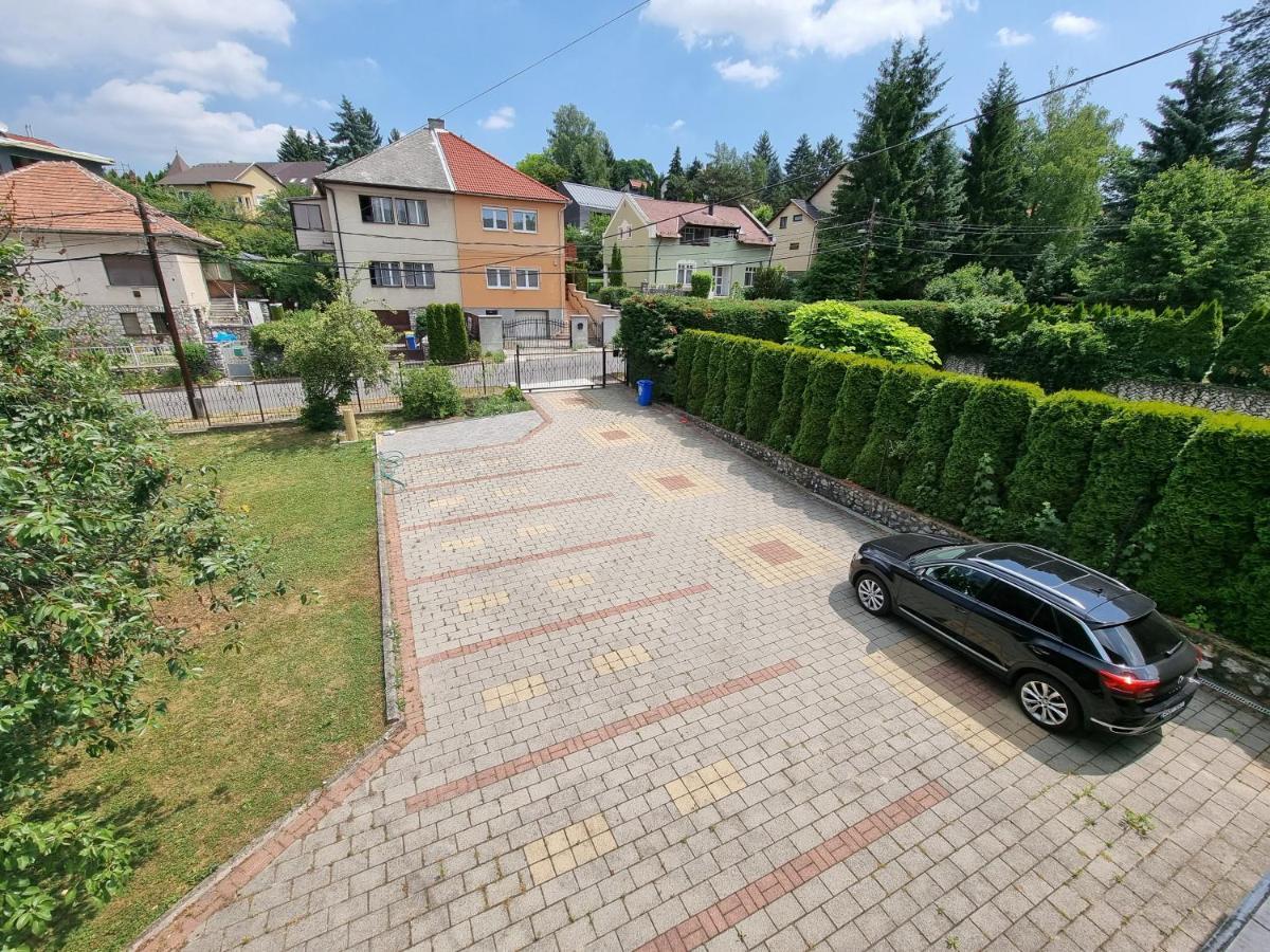 Abigel 2 Vendeghaz Hotel Miskolc Buitenkant foto